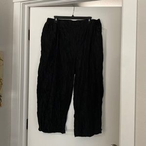NWT on trend black crushed pants by Kozan